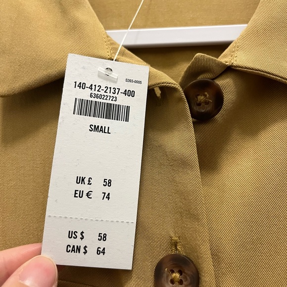 Brand new Abercrombie & Fitch tan blouse size S - Picture 4 of 5